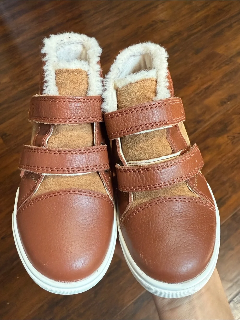 UGG Rennon II Chestnut Suede Leather High Top Sneakers Toddler size 8